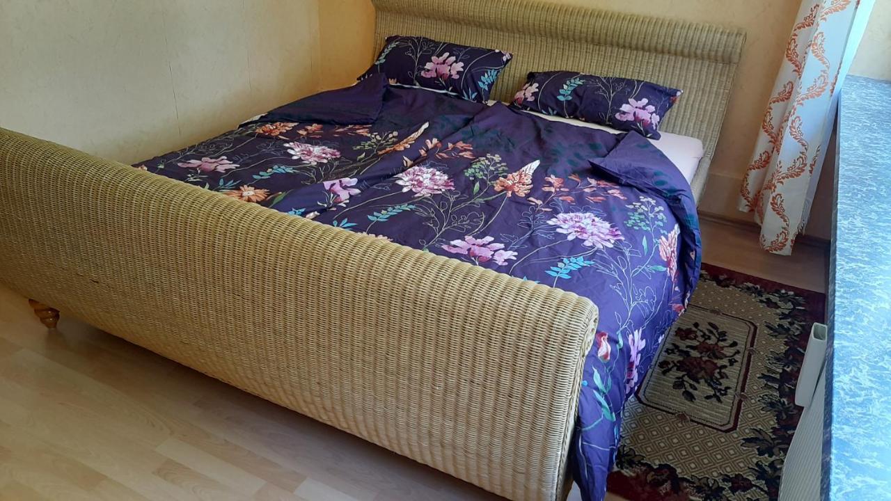 Oase Der Ruhe Und Entspannung Apartment Бад Хомбург фор дер Хьое Екстериор снимка